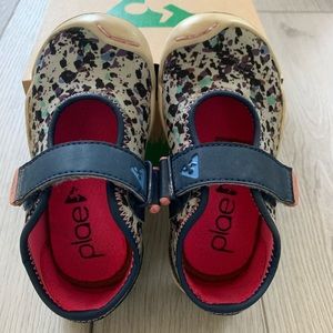 PLAE Shoes - Go Plae Chloe Girl Toddler Blue Pink Shoes 7 PLAE Shoes - Go Plae Chloe Girl Toddler Blue Pink Shoes 7